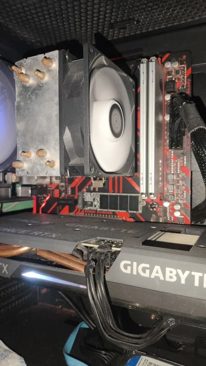 b450m gaming gigabyte - para vender logo - Foto 3
