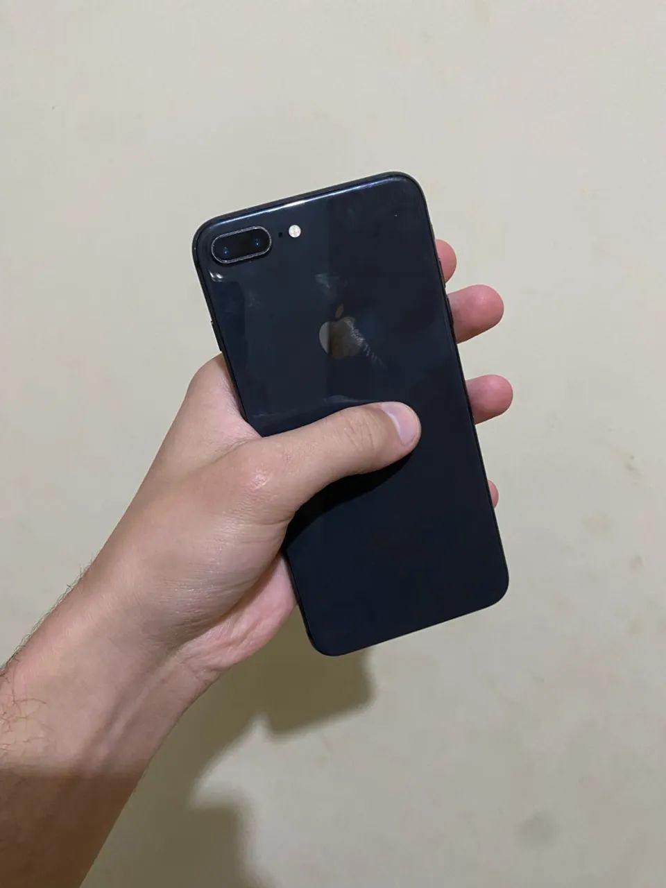 iPhone 8 Plus 