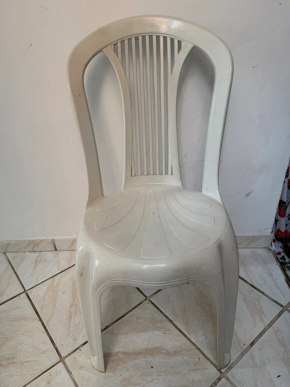 Cadeiras plásticas  - Foto 4
