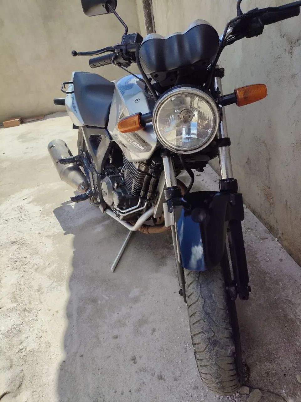 Cbx Twister 250 - Foto 3