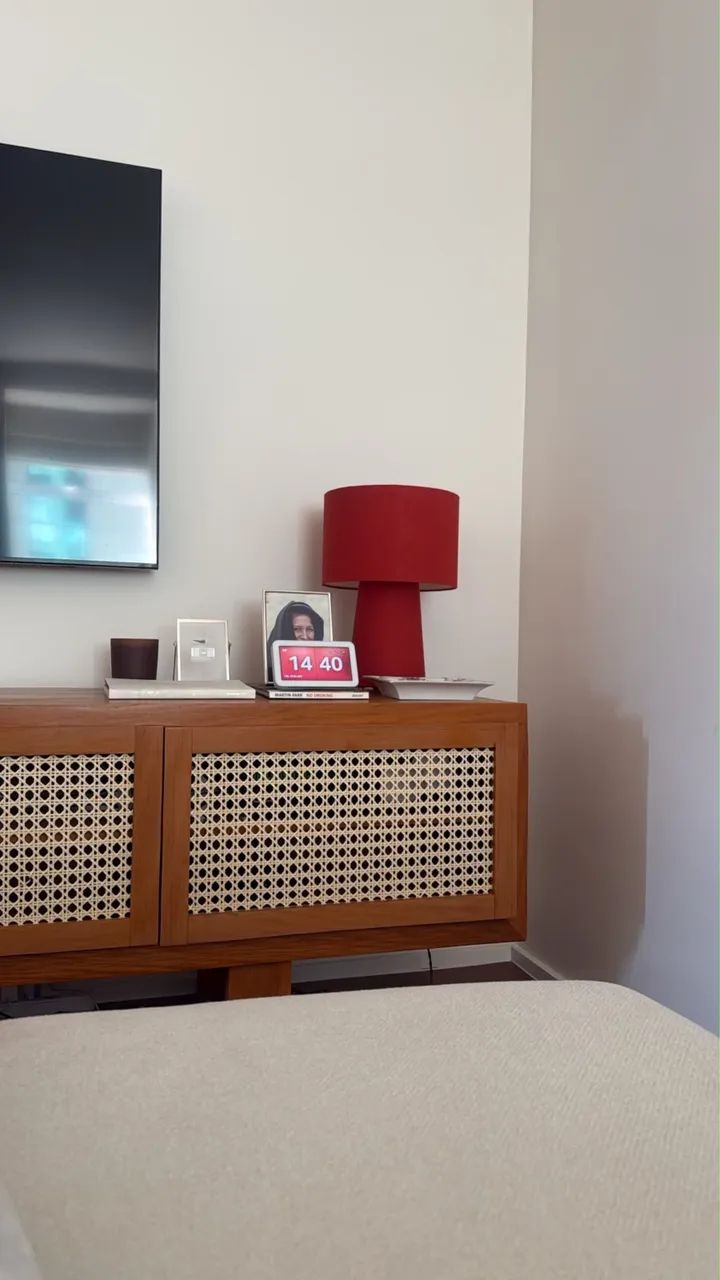 Rack de Madeira Maciça Peroba Rosa