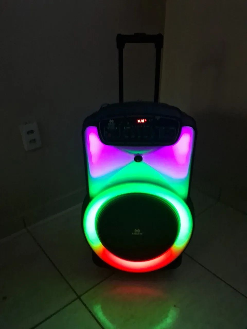 Caixa de som com microfones sem fio - Foto 3