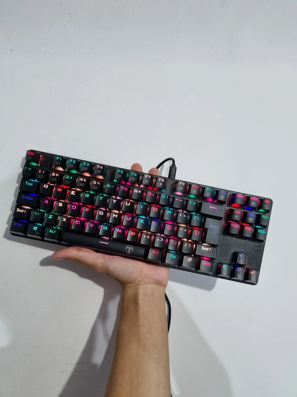 Teclado mecanico RGB