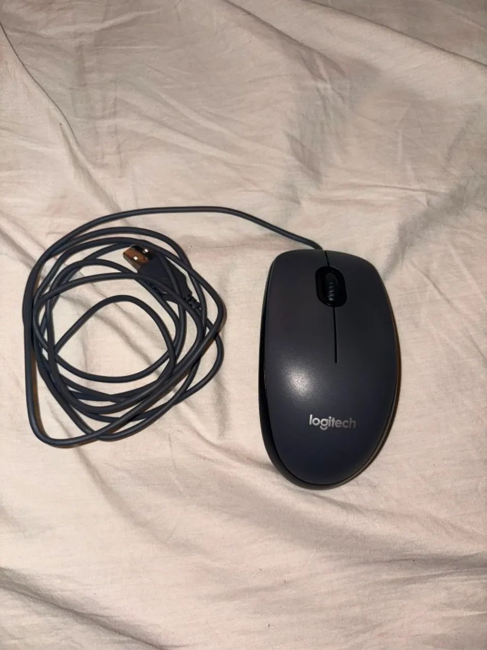 Mouse Logitech USB Original com Fio - Pouquíssimo Uso - Funcionando Perfeitamente
