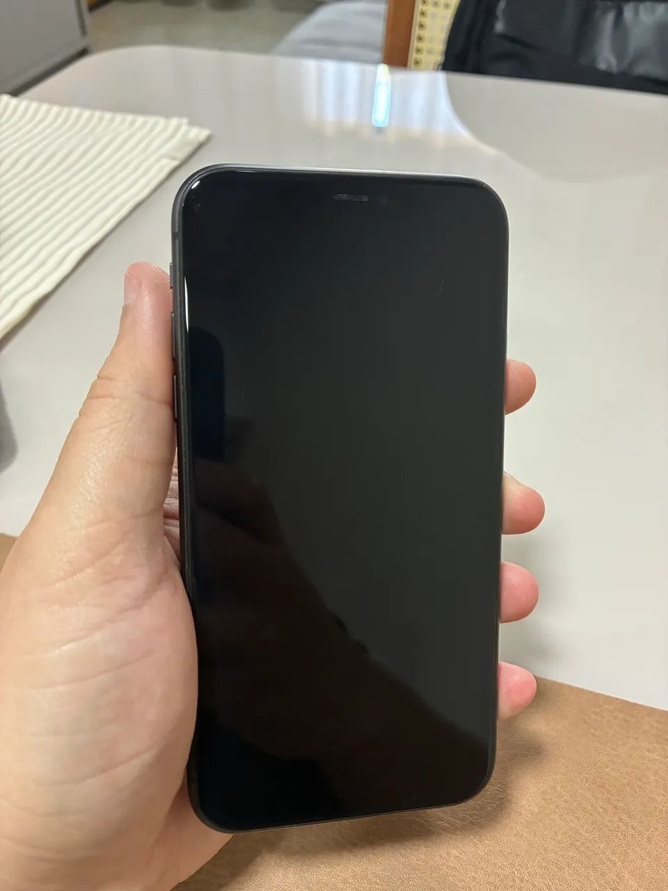 iPhone 11 - 64GB - Preto - Original - Foto 2
