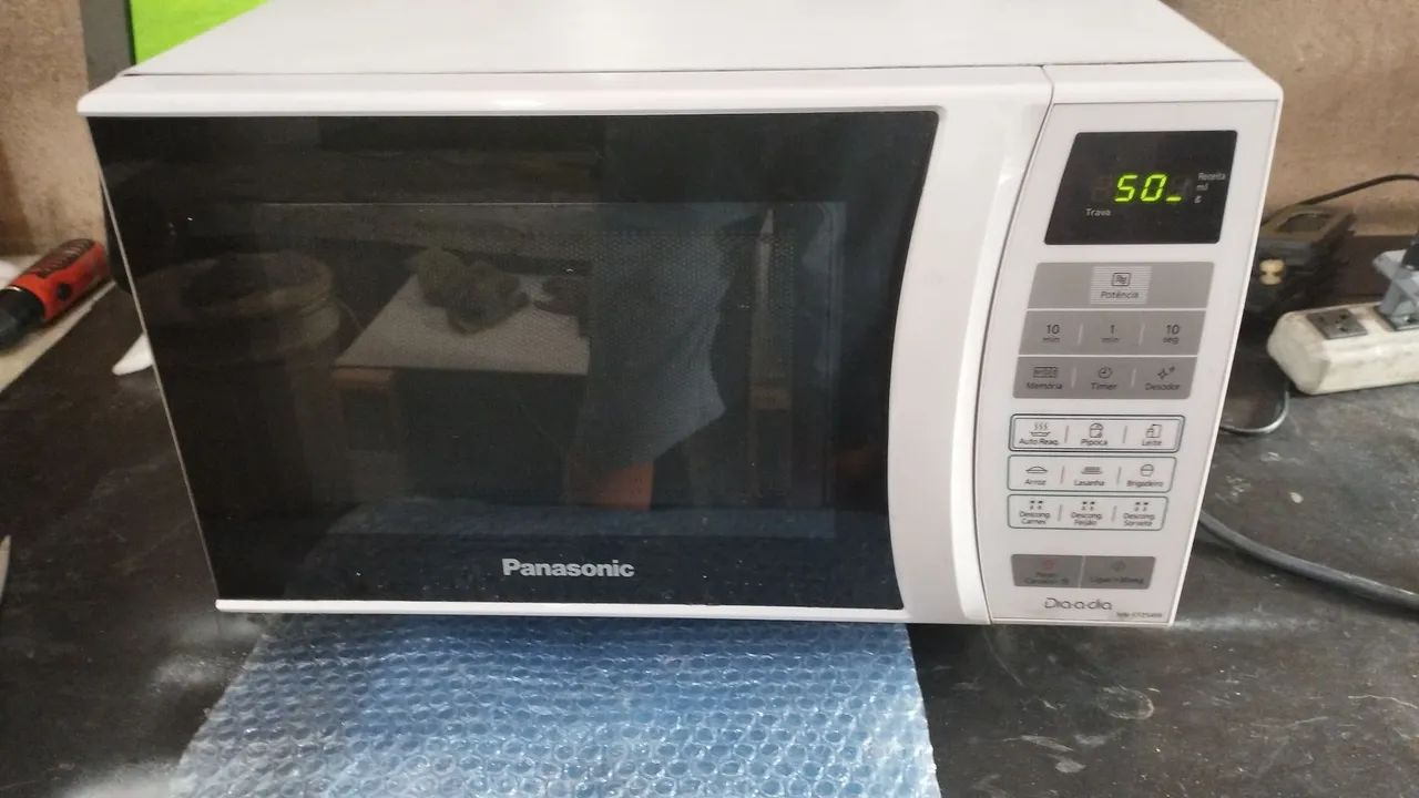 Micro-ondas Panasonic 21 litros