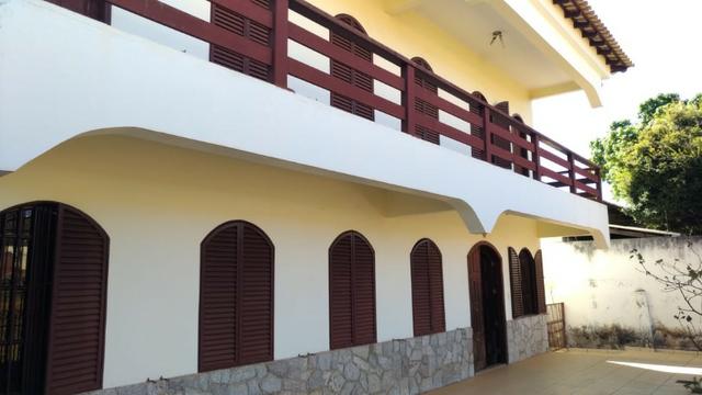 Excelente sobrado na Quadra 06, Sobradinho. Localização privilegiada + Segurança