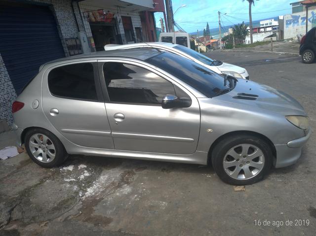 Peugeot 206 1.0 16 válvulas - Foto 9