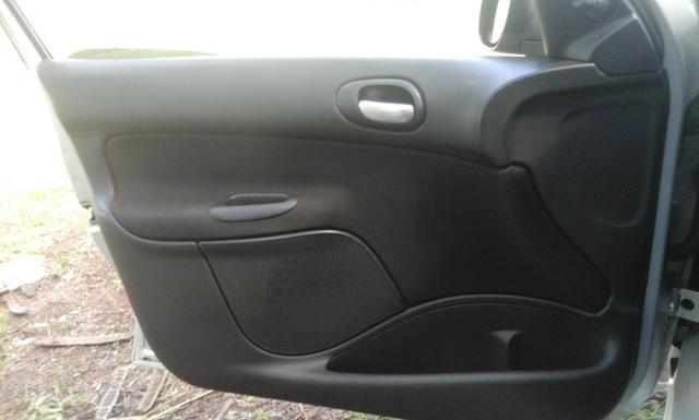 207 1.4 xr 2011 - Foto 2