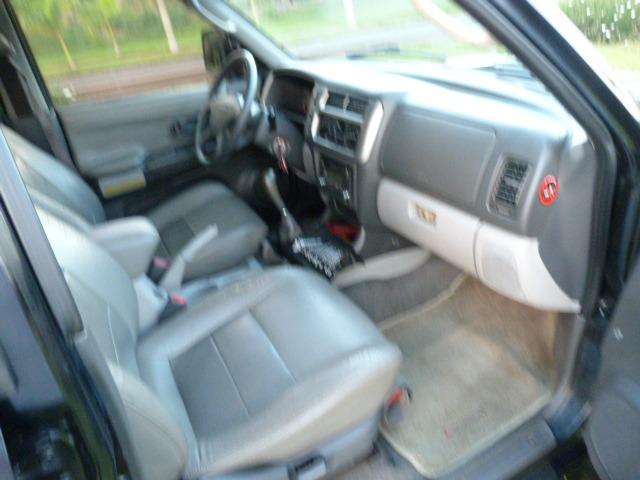 Pagero sport 2.5 4x4 manual a diesel impecavel - Foto 15
