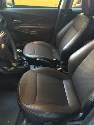 Cobalt LTZ 1.8 - 2016 Manual - Foto 15