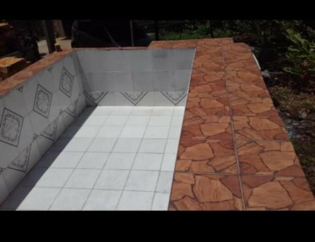 Belo Sítio no Murinim, acesso asfaltado, com Piscina e área verde (1.380 m2) - Foto 9