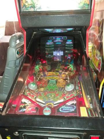 Máquina Pinball Fliperama Arcade Revenge From Mars Bally - Foto 4