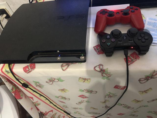 Ps3 + jogos - Foto 2