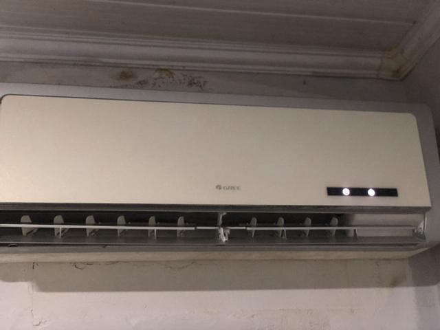 Ar condicionado Split 9 mil btu ( marca gree)