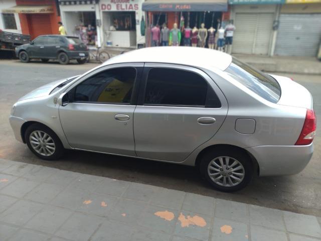 Carro Toyota Etios Sedan XLS 1.5 Flex - Foto 2