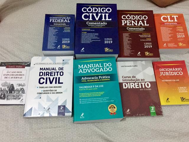 Vende-se livros atualizados 2019 por 850 reais