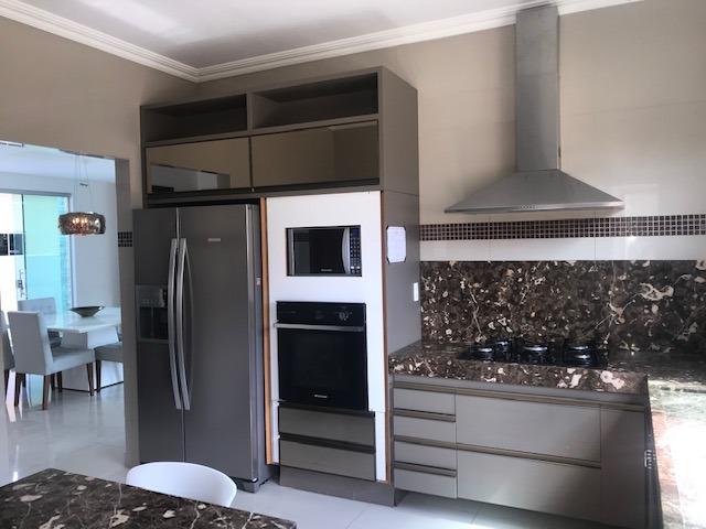 Casa com três suítes e armários planejados - Foto 6