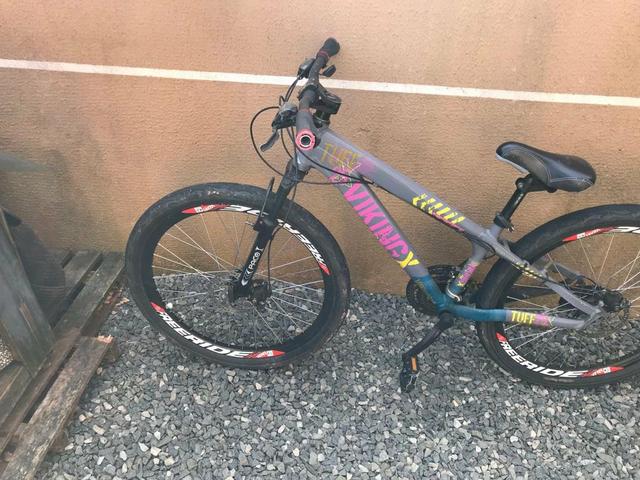 Vendo bicicleta aro 26 vikings tuff 45 - Foto 4