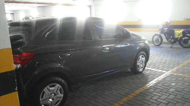 Onix Lt 1.0 cinza - Foto 2