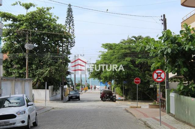 Apartamento Diferenciado 3 Dormitórios a 50m da Praia Em-Bombas SC - Foto 19