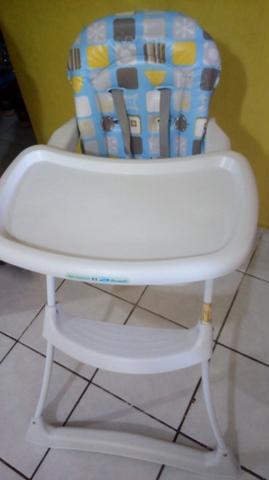 Cadeirinha para refeiçao