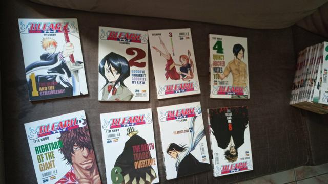 Revistas Mangás BLEACH colecao - Foto 2