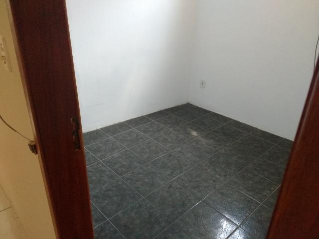 Alugamos Casa térrea com garagem em Pernambués, próx. Posto Shell - Foto 5