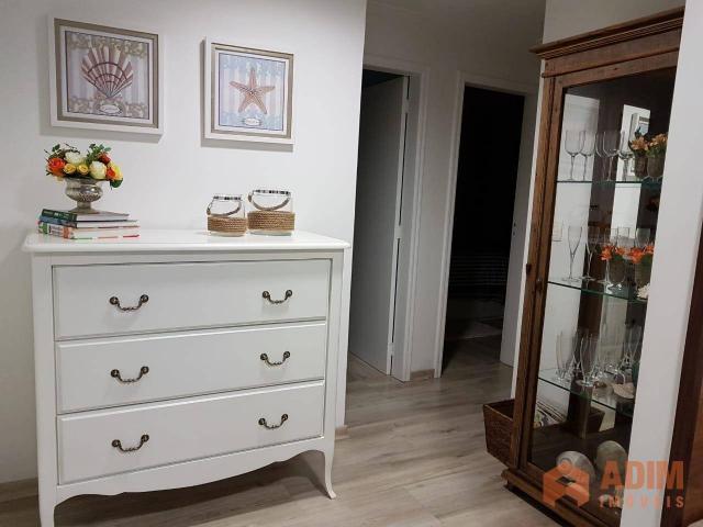 Apartamento quadra mar na Barra Sul, 2 dormitórios sendo 1 suíte, opção para 3º dormitório - Foto 17