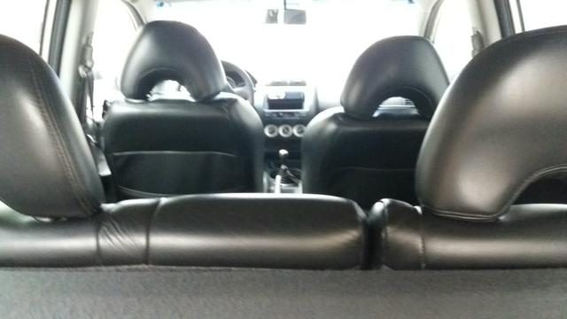 Vendo troco Honda Fit Lx 1.4 2007 - Foto 12