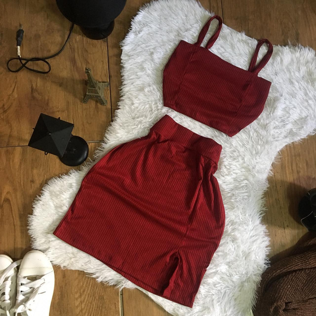 Conjunto canelado vermelho