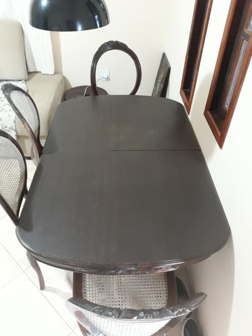 Mesa em jacarandá