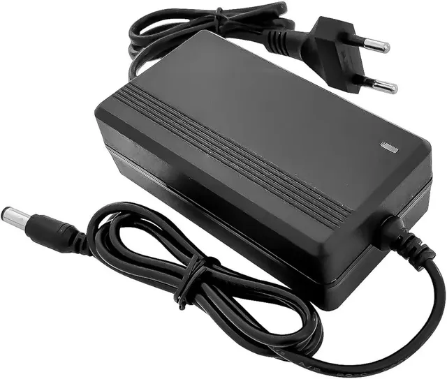 Fonte 12v 5a para câmera CFTV Bivolt Plug DC