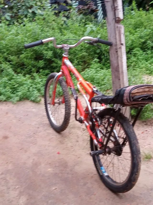 Bicicleta aro 20 montadinha