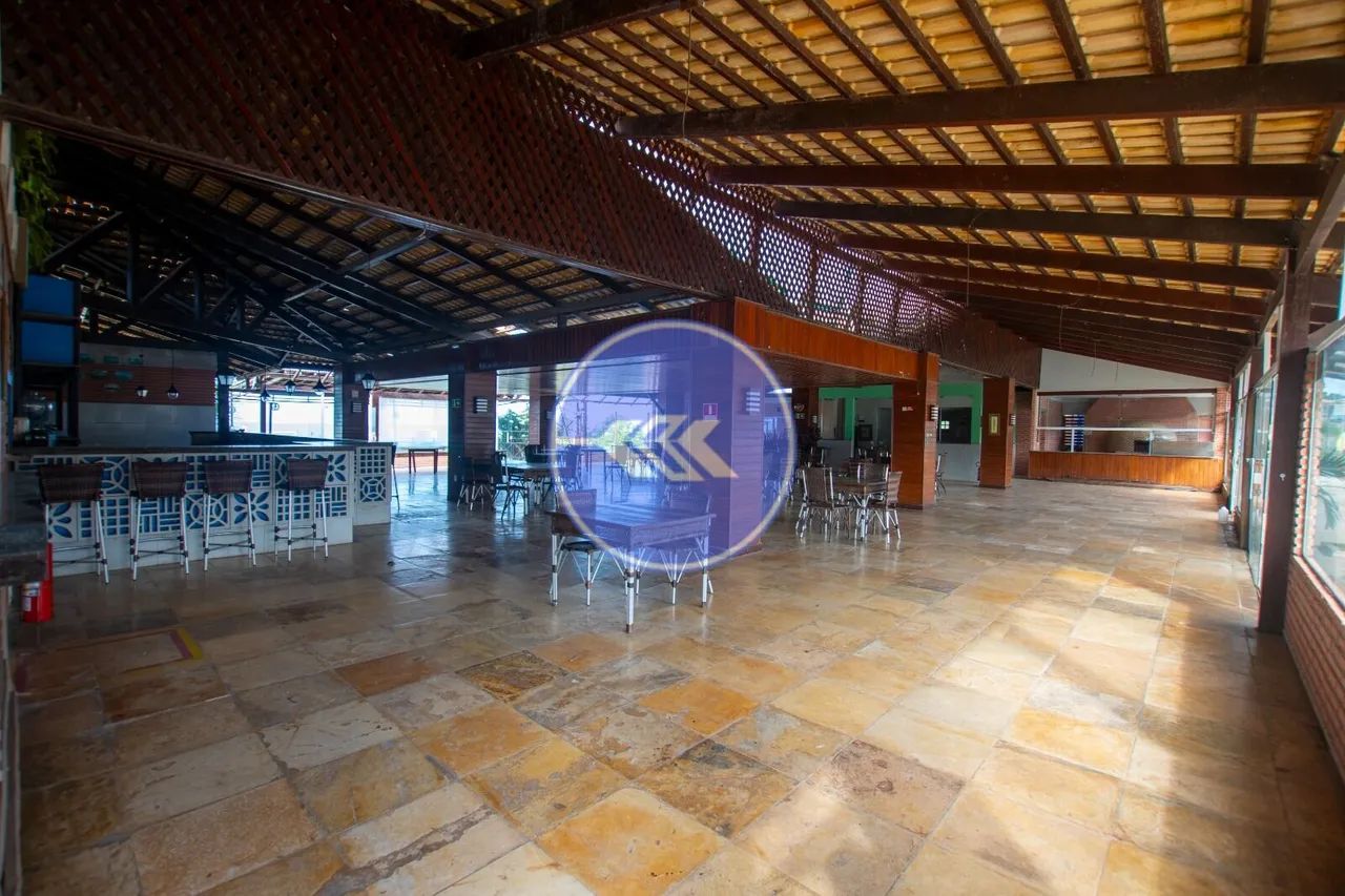 Ponto comercial em avenida principal no Porto das Dunas - Foto 8