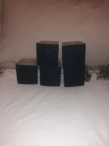 5 caixinhas do home theater da  philips 
