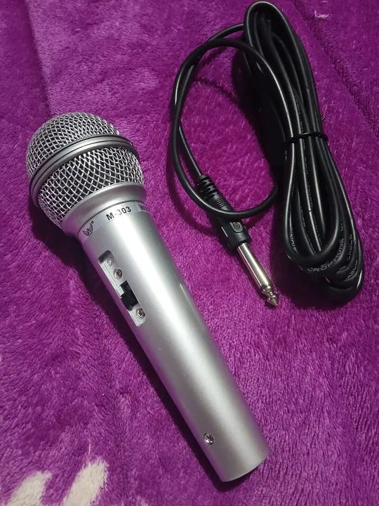 Microfone profissional com fio P10  - Foto 3