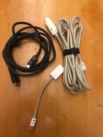 083 Cabo HDMI para Display Port