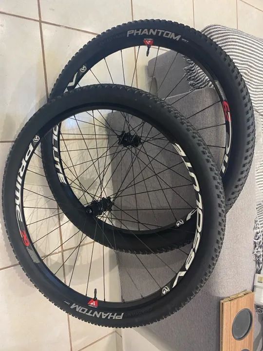 Rodas absolute com cubo jowbone microspline  - Foto 4