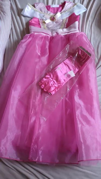 Vestido de Princesa Rosa para Menina tam 10 - Foto 3