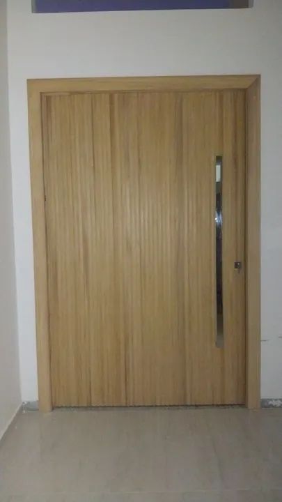 Instalação de portas,fechaduras digitais e convencionais, rodapé etc. - Foto 2