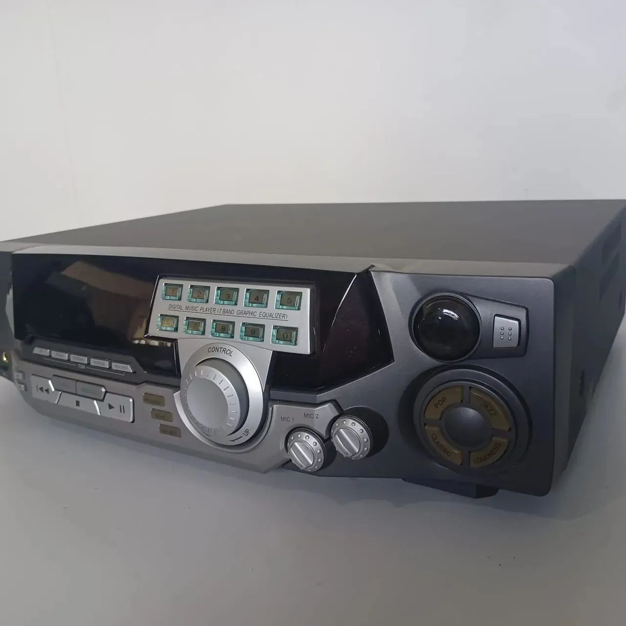 KATOAKE VOM 3700 CONSERVADISSIMO