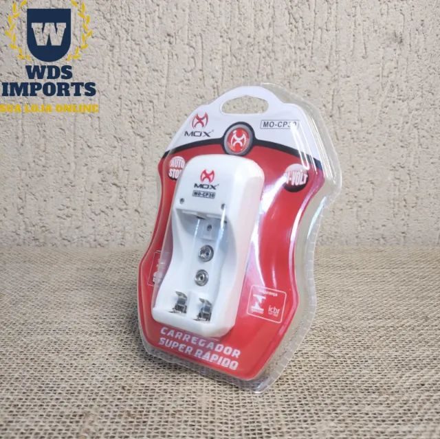 Carregador de 2 Pilhas Com Aa Aaa e 9v Mox Cp-30 - Foto 2