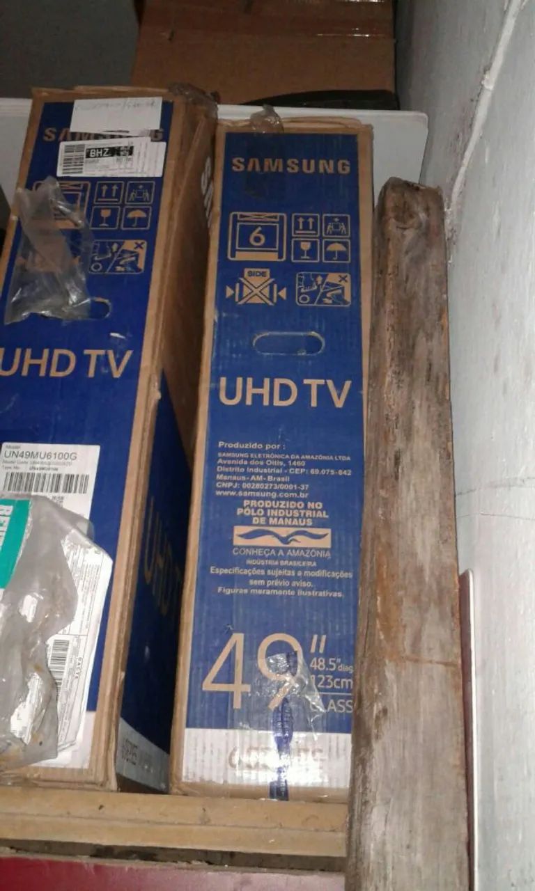 TV SAMSUNG 49 Nova com a tela quebrada(Leia o anúncio)