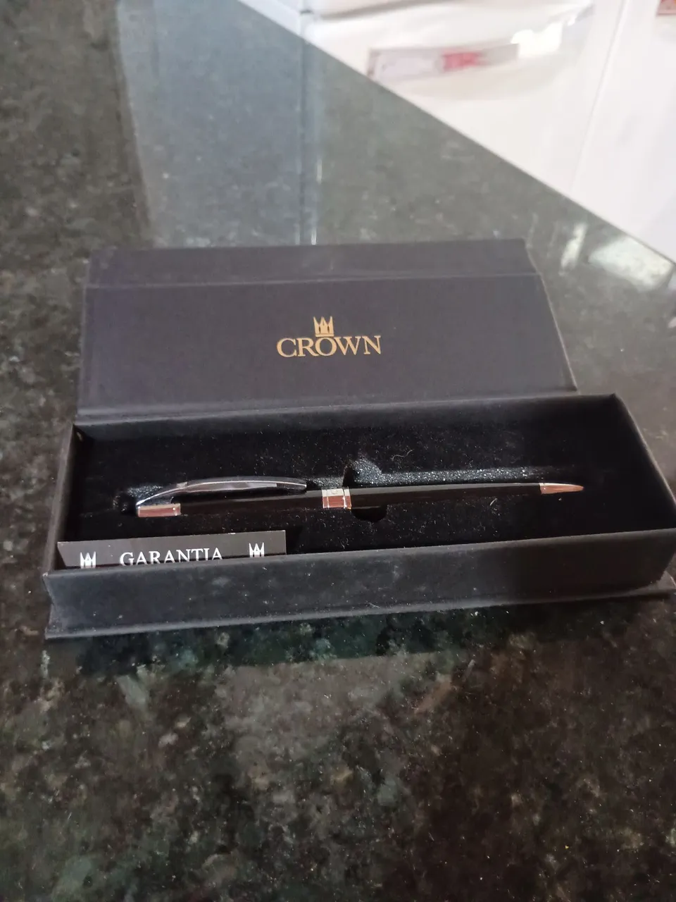 Caneta Crown