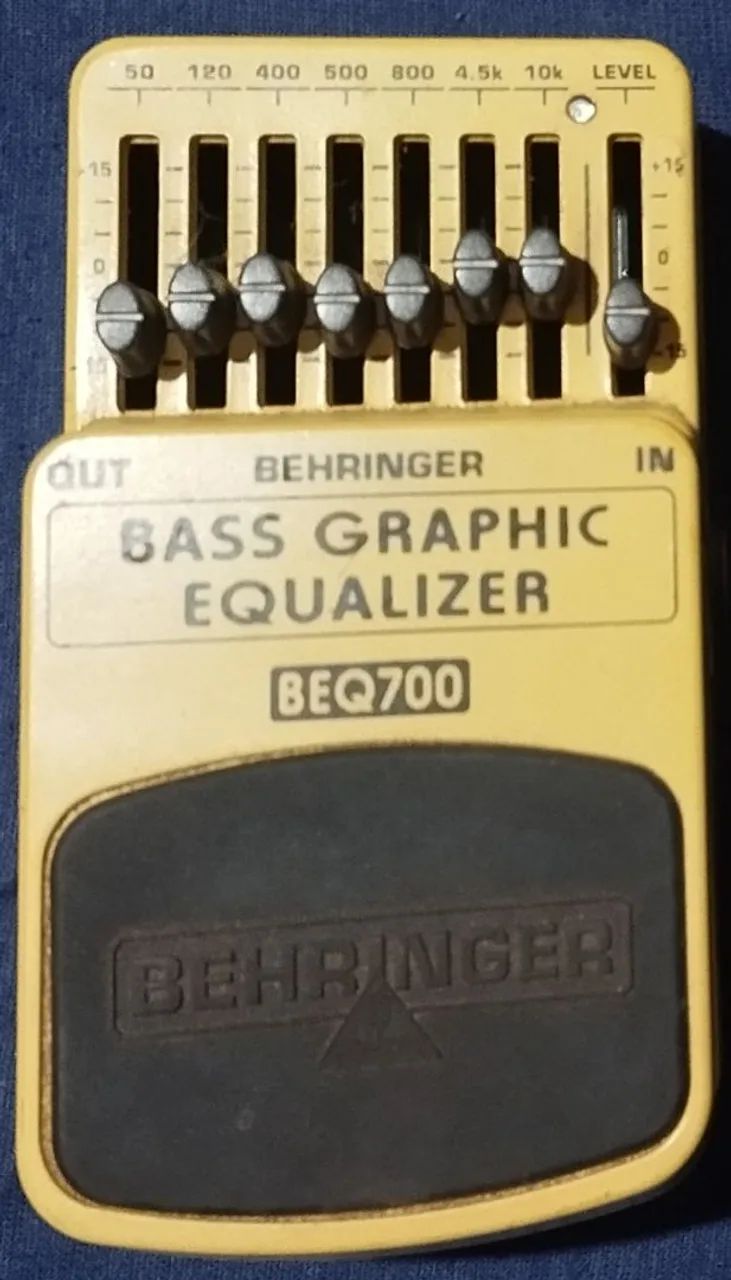 Pedal Equalizador Para Contrabaixo 