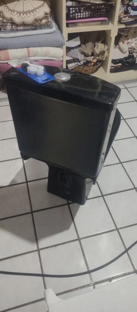 vaso sanitario monobloco preto 64717308908161124