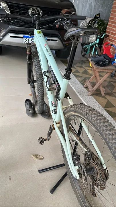 Bicicleta Specialized Full Suspension