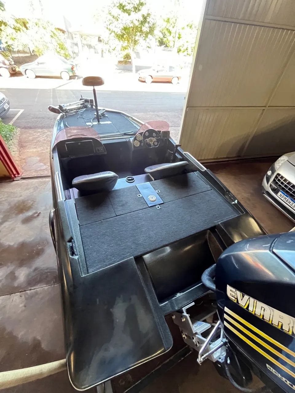 Lancha Bass Boat 2002 motor 175hp  - Foto 5