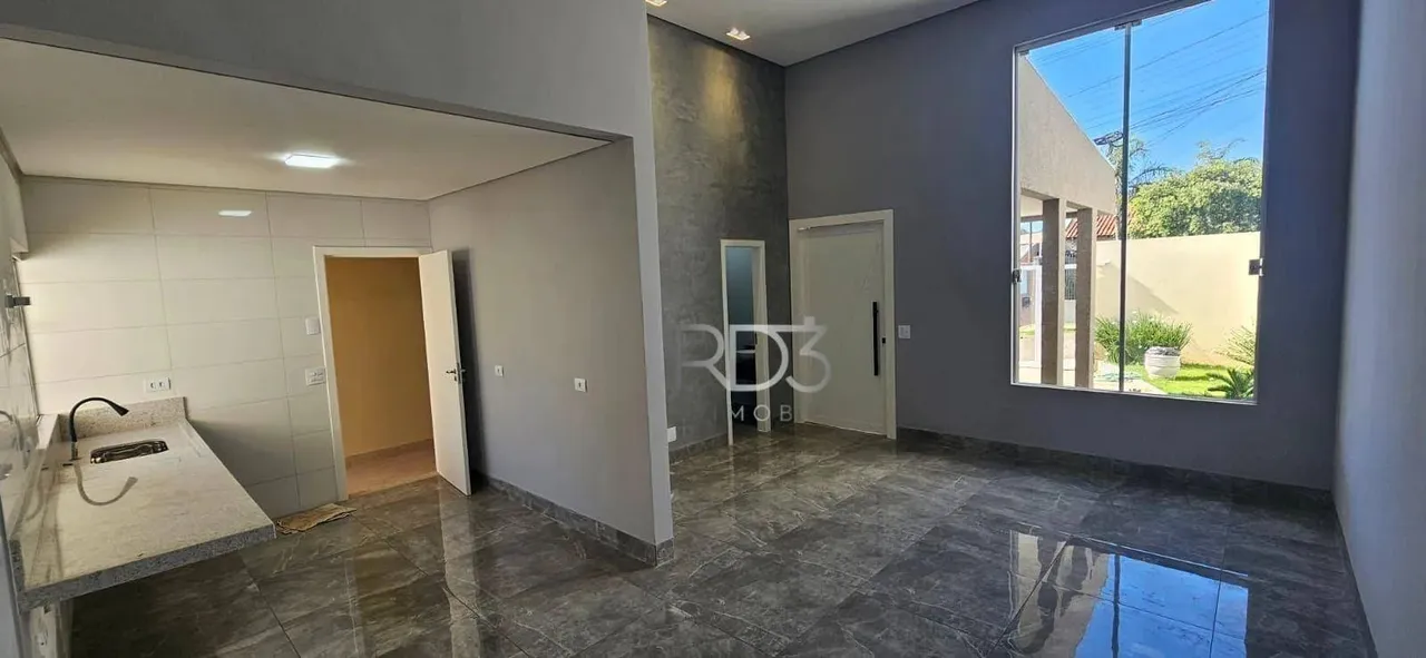 Casa à venda no Portal de Versalhes